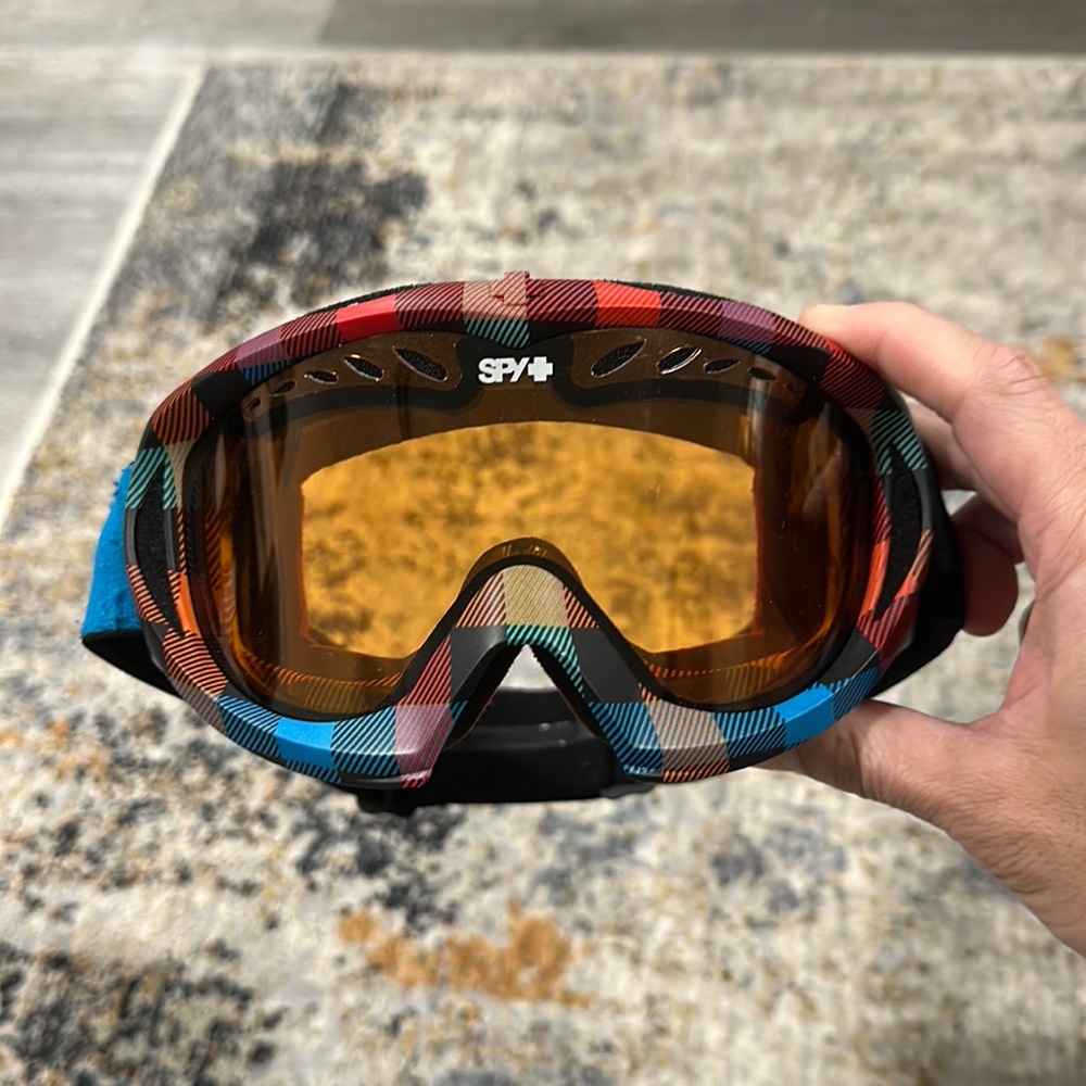 SPY snow goggles